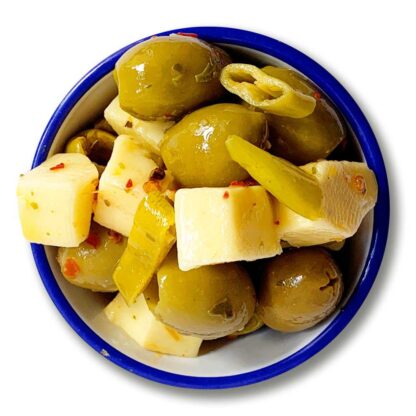 Olives, cheddar & peppers - Image 2