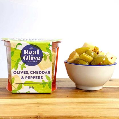 Olives, cheddar & peppers - Image 3